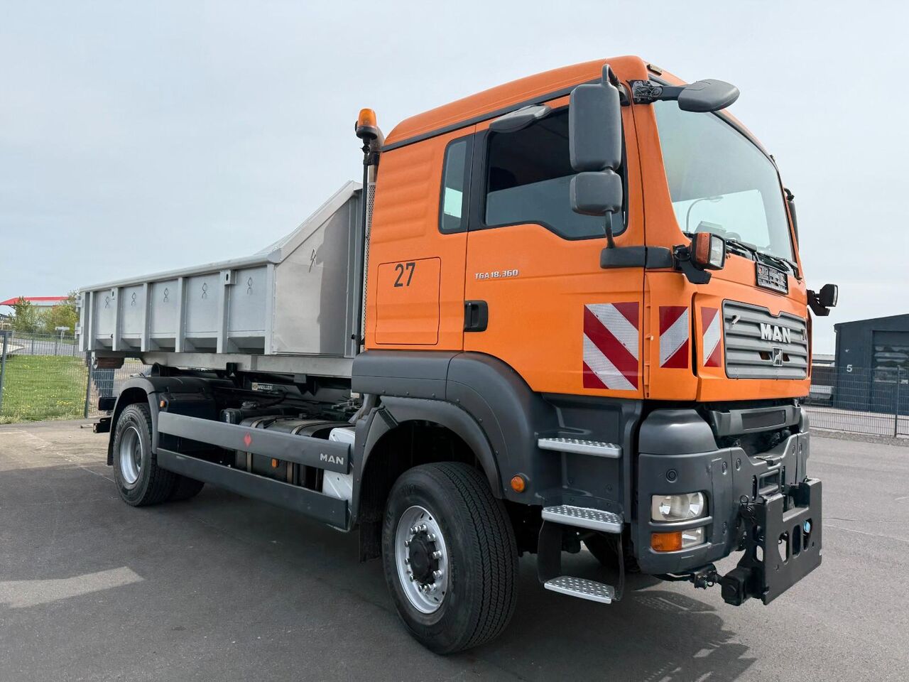 MAN TGA 18.360 4x4 Winterdienst Meiller Abroller - Multibasculante camión: foto 3 MAN TGA 18.360 4x4 Winterdienst Meiller Abroller - Multibasculante camión: foto 3