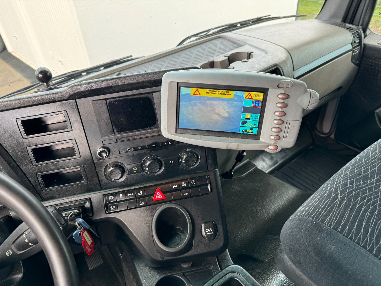 Camión de basura Mercedes-Benz Antos 2533  6x2 Faun Rotopress 520 / Euro 6 Mercedes-Benz Antos 2533  6x2 Faun Rotopress 520 / Euro 6: foto 11