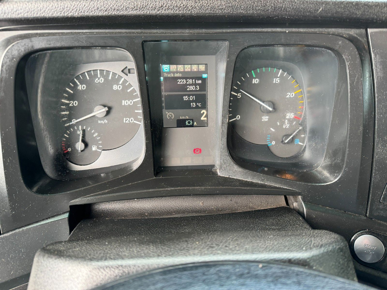 Camión de basura Mercedes-Benz Antos 2533  6x2 Faun Rotopress 520 / Euro 6 Mercedes-Benz Antos 2533  6x2 Faun Rotopress 520 / Euro 6: foto 12