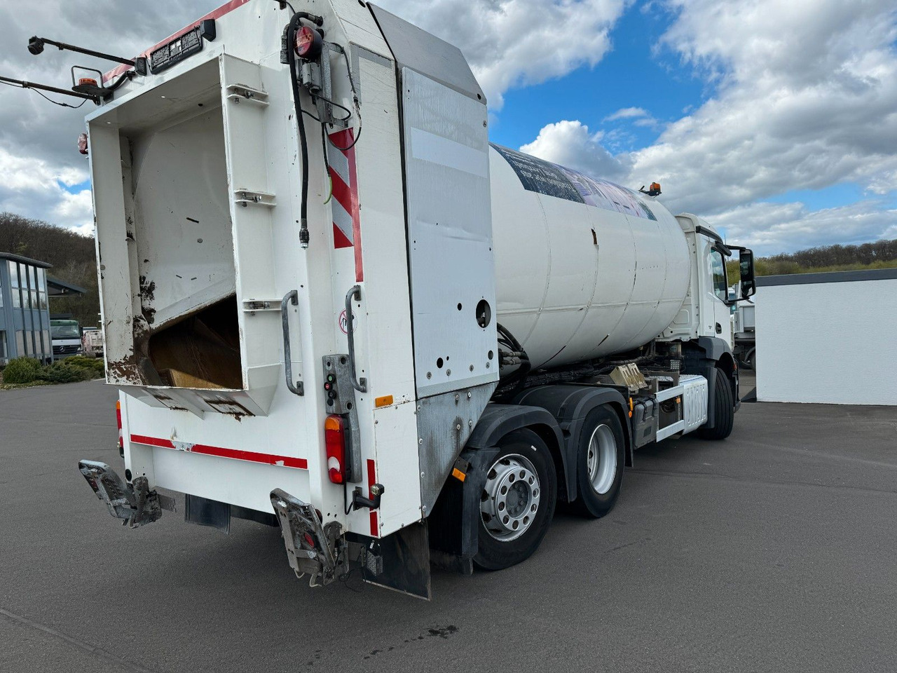 Camión de basura Mercedes-Benz Antos 2533  6x2 Faun Rotopress 520 / Euro 6 Mercedes-Benz Antos 2533  6x2 Faun Rotopress 520 / Euro 6: foto 8