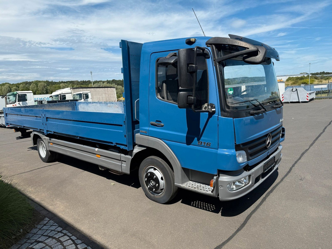 Mercedes-Benz Atego 816 Euro 5 AHK + Druckluftanschlüssen - Camión caja abierta: foto 1 Mercedes-Benz Atego 816 Euro 5 AHK + Druckluftanschlüssen - Camión caja abierta: foto 1