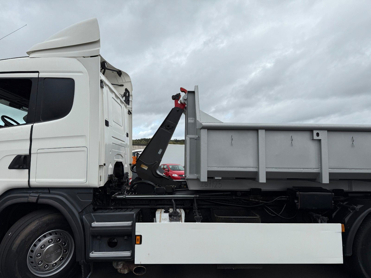 Scania G 440 LB 6x2 Knickhaken Retarder, Klima - Multibasculante camión: foto 4 Scania G 440 LB 6x2 Knickhaken Retarder, Klima - Multibasculante camión: foto 4