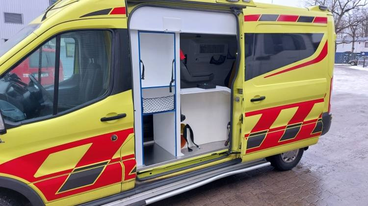 Leasing financiero de FORD TRANSIT 2,0TDI AMBULANCE KLIMA 1.2018 EURO 6, 3 UNITS leasing FORD TRANSIT 2,0TDI AMBULANCE KLIMA 1.2018 EURO 6, 3 UNITS: foto 13 Leasing financiero de FORD TRANSIT 2,0TDI AMBULANCE KLIMA 1.2018 EURO 6, 3 UNITS leasing FORD TRANSIT 2,0TDI AMBULANCE KLIMA 1.2018 EURO 6, 3 UNITS: foto 13