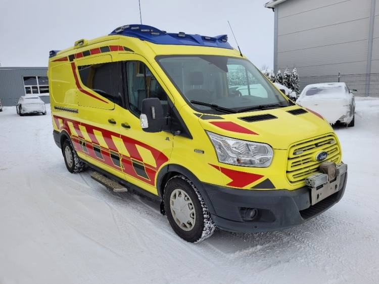 FORD TRANSIT 2,0TDI AMBULANCE KLIMA 4.2018 EURO 6, 3 UNITS - Ambulancia: foto 1 FORD TRANSIT 2,0TDI AMBULANCE KLIMA 4.2018 EURO 6, 3 UNITS - Ambulancia: foto 1