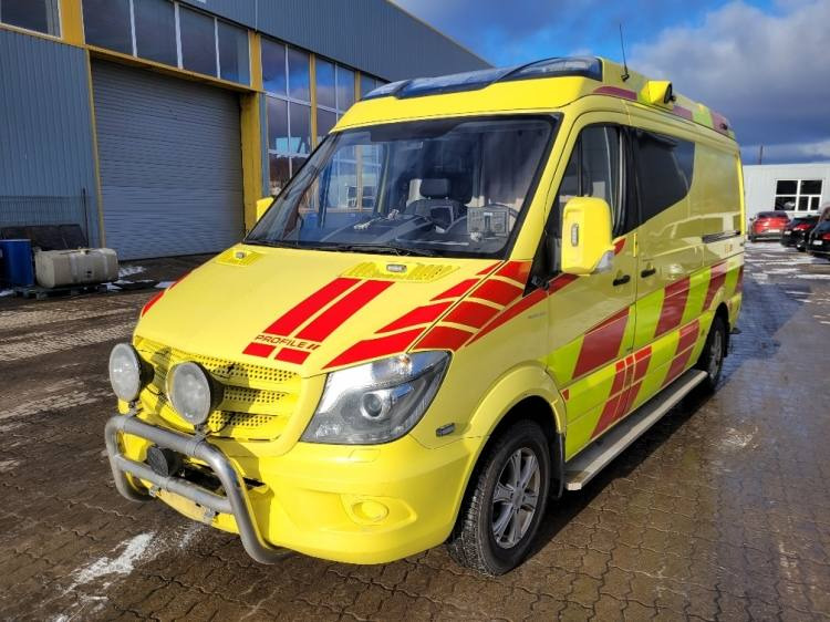 MERCEDES – BENZ SPRINTER 3.0D AMBULANCE (PROFILE) KLIMA 2.2016 EURO 6 - Ambulancia: foto 2 MERCEDES – BENZ SPRINTER 3.0D AMBULANCE (PROFILE) KLIMA 2.2016 EURO 6 - Ambulancia: foto 2