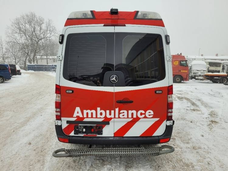 MERCEDES – BENZ SPRINTER 3.0D AMBULANCE (PROFILE) KLIMA 7.2015 EURO 6 - Ambulancia: foto 5 MERCEDES – BENZ SPRINTER 3.0D AMBULANCE (PROFILE) KLIMA 7.2015 EURO 6 - Ambulancia: foto 5