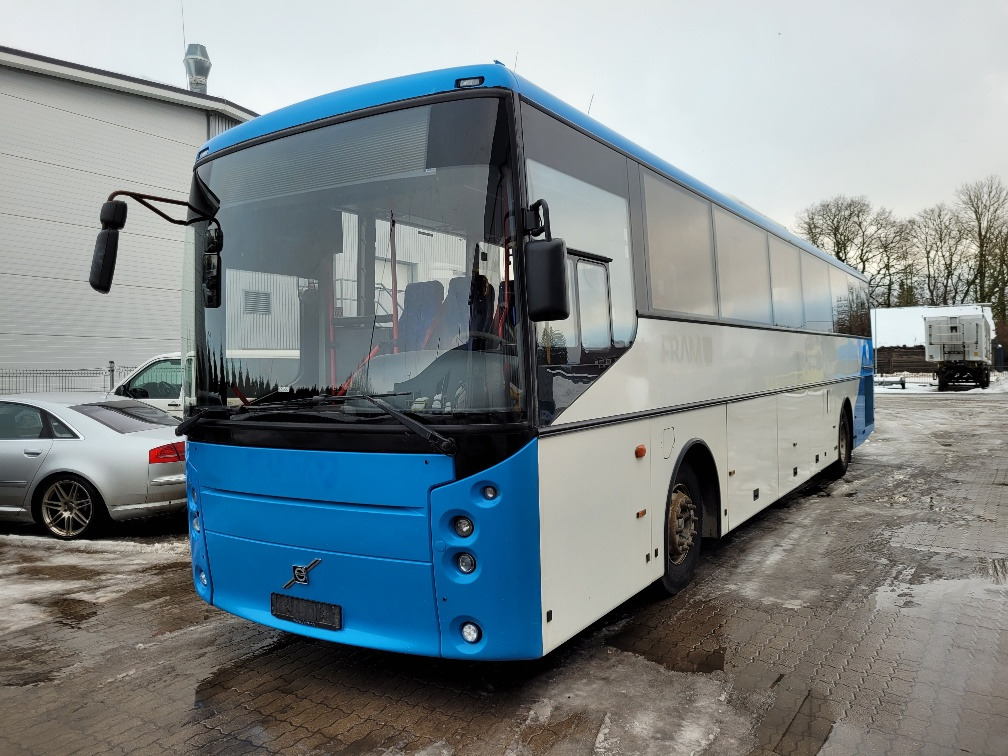 VOLVO B9R VEST HORISONT, KLIIMA, 7.2012, EURO 5, HANDICAP LIFT, 45 seats, 12,7m - Autobús suburbano: foto 2 VOLVO B9R VEST HORISONT, KLIIMA, 7.2012, EURO 5, HANDICAP LIFT, 45 seats, 12,7m - Autobús suburbano: foto 2