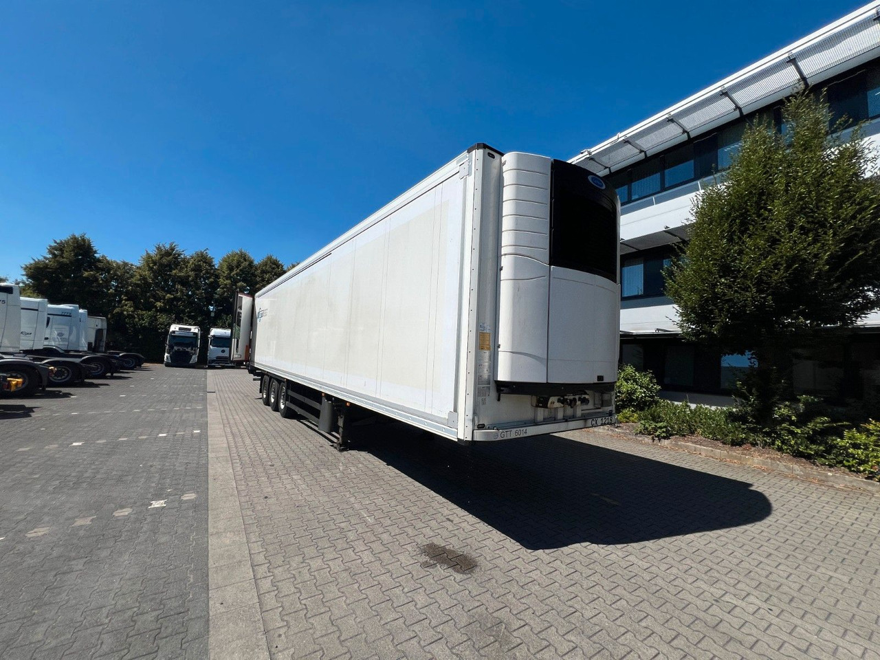 Schmitz Cargobull SKO 24/L - 13.4 FP 45 Cool - Frigorífico semirremolque: foto 1 Schmitz Cargobull SKO 24/L - 13.4 FP 45 Cool - Frigorífico semirremolque: foto 1
