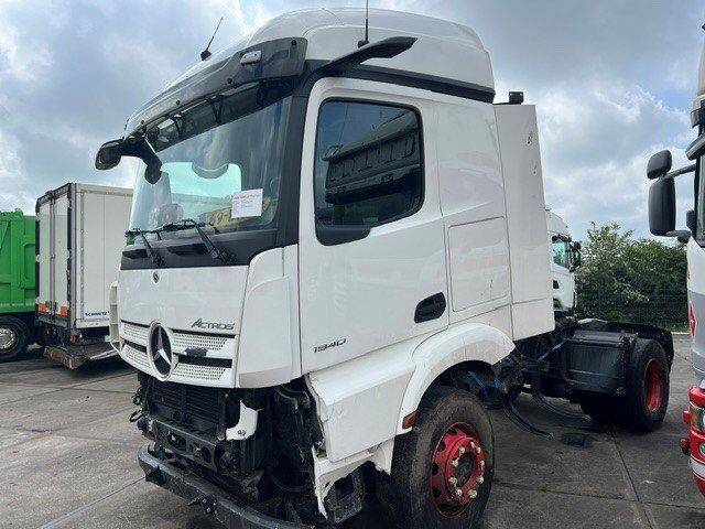 Mercedes-Benz Actros Actros 1940 LS - Cabeza tractora: foto 1 Mercedes-Benz Actros Actros 1940 LS - Cabeza tractora: foto 1