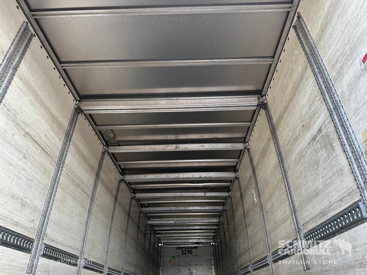 Dryfreight Standard Double deck Taillift - Caja cerrada semirremolque: foto 5 Dryfreight Standard Double deck Taillift - Caja cerrada semirremolque: foto 5