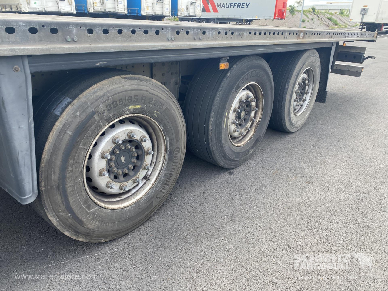 SCHMITZ Curtainsider Standard - Semirremolque lona: foto 2 SCHMITZ Curtainsider Standard - Semirremolque lona: foto 2