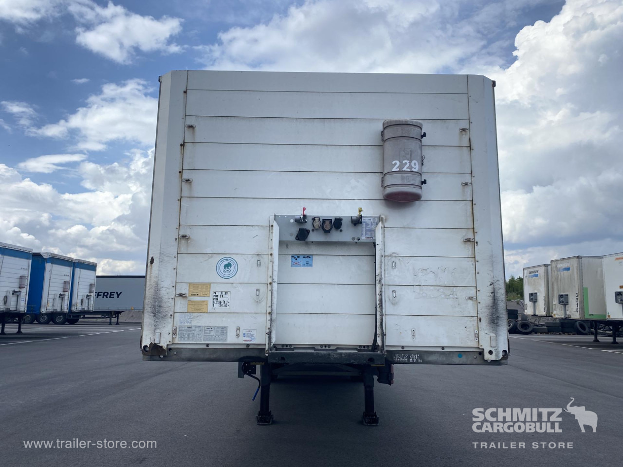 SCHMITZ Curtainsider Standard - Semirremolque lona: foto 5 SCHMITZ Curtainsider Standard - Semirremolque lona: foto 5