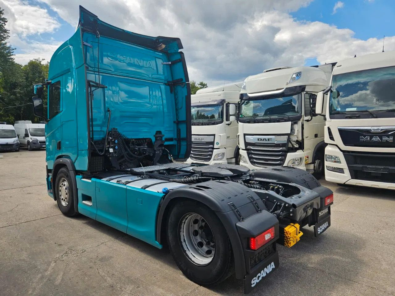 Scania R500 Standard-Turquoise-Standklima-Big NAVI-Hydr - Cabeza tractora: foto 4 Scania R500 Standard-Turquoise-Standklima-Big NAVI-Hydr - Cabeza tractora: foto 4