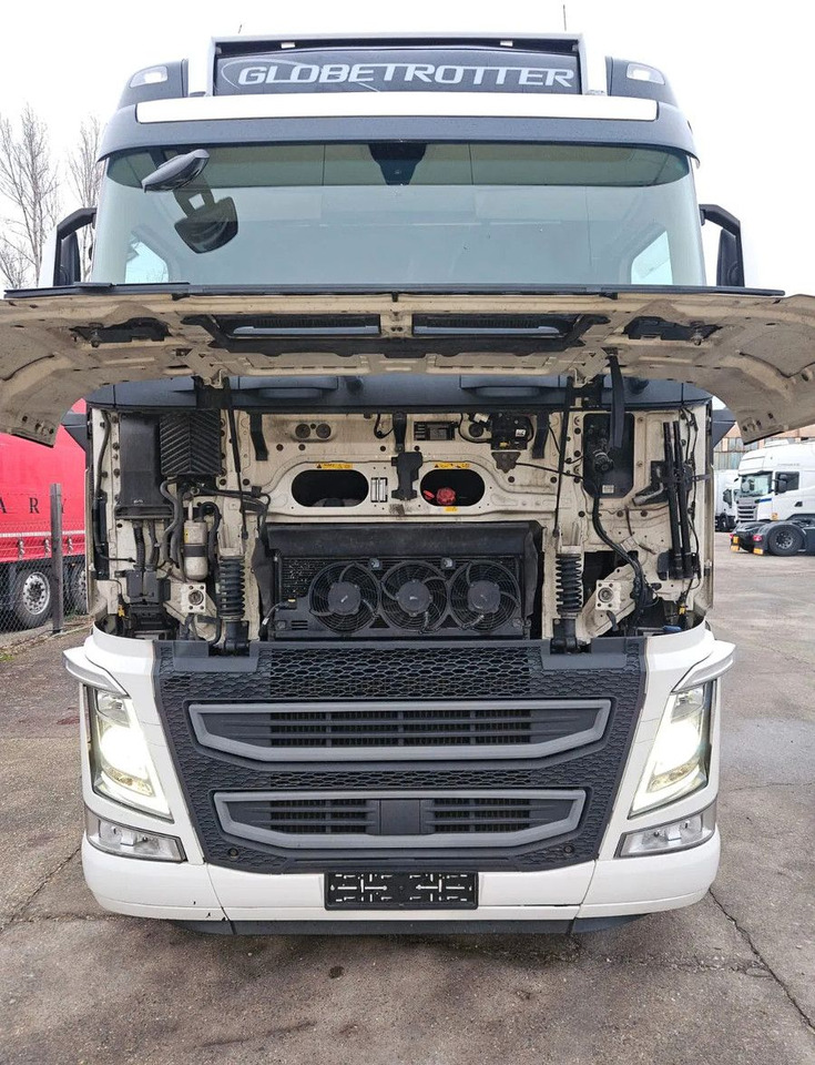 Volvo FH 500 I-Park, Full ADR, ACC, DAS, Alloy wheels - Cabeza tractora: foto 5 Volvo FH 500 I-Park, Full ADR, ACC, DAS, Alloy wheels - Cabeza tractora: foto 5