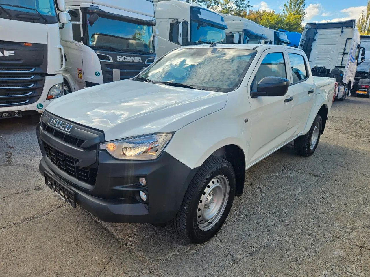 Isuzu D-Max 2H, 4H, 4L - SUV/ Todoterreno: foto 1 Isuzu D-Max 2H, 4H, 4L - SUV/ Todoterreno: foto 1