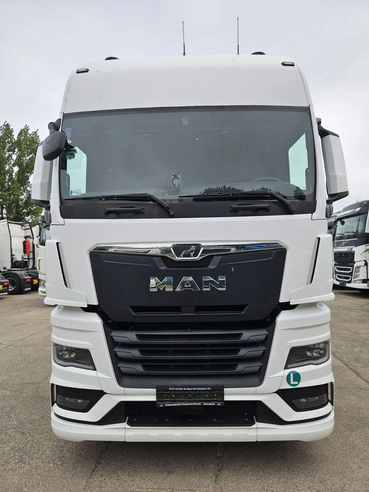 MAN TGX 26.470 XXL BDF 6x2 2 units, NAVI, Lift Axle - Portacontenedore/ Intercambiable camión: foto 3 MAN TGX 26.470 XXL BDF 6x2 2 units, NAVI, Lift Axle - Portacontenedore/ Intercambiable camión: foto 3