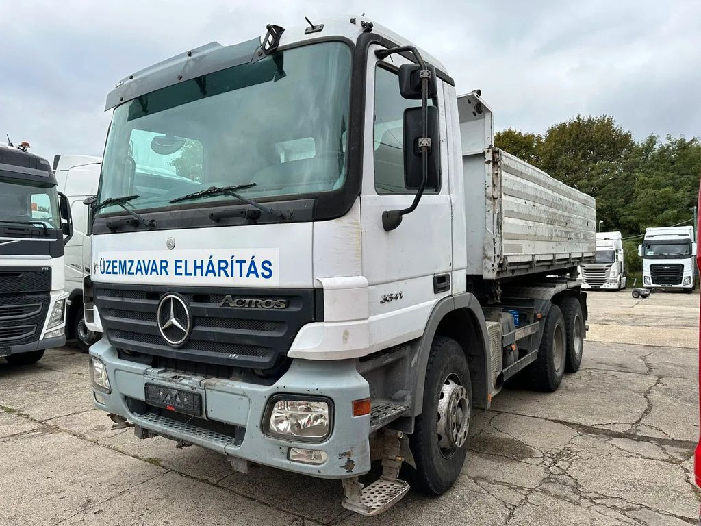 Mercedes-Benz Actros 3341 3 sided Tipper, 6x4, Euro 3, - Volquete camión: foto 1 Mercedes-Benz Actros 3341 3 sided Tipper, 6x4, Euro 3, - Volquete camión: foto 1