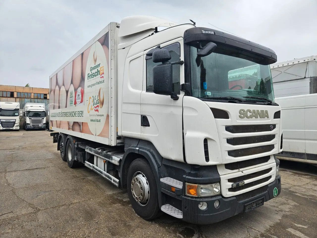 Scania R480 BOX Tail Lift Euro5 - Camión caja cerrada: foto 2 Scania R480 BOX Tail Lift Euro5 - Camión caja cerrada: foto 2