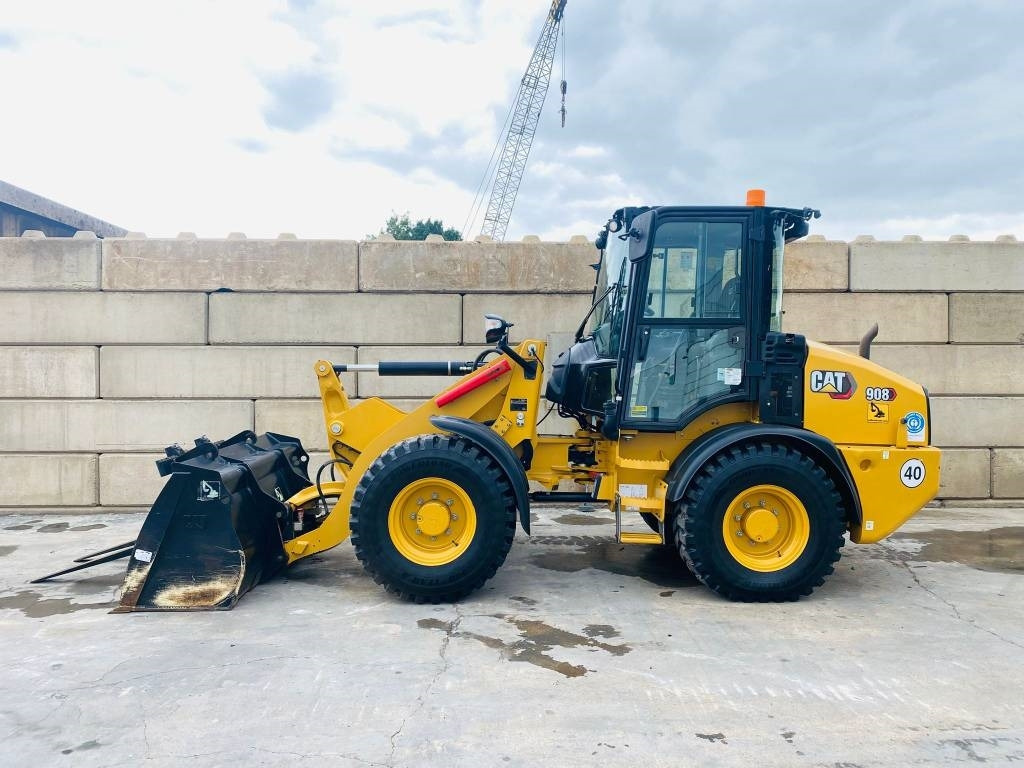 CAT 908-14a - Cargadora de ruedas: foto 1 CAT 908-14a - Cargadora de ruedas: foto 1