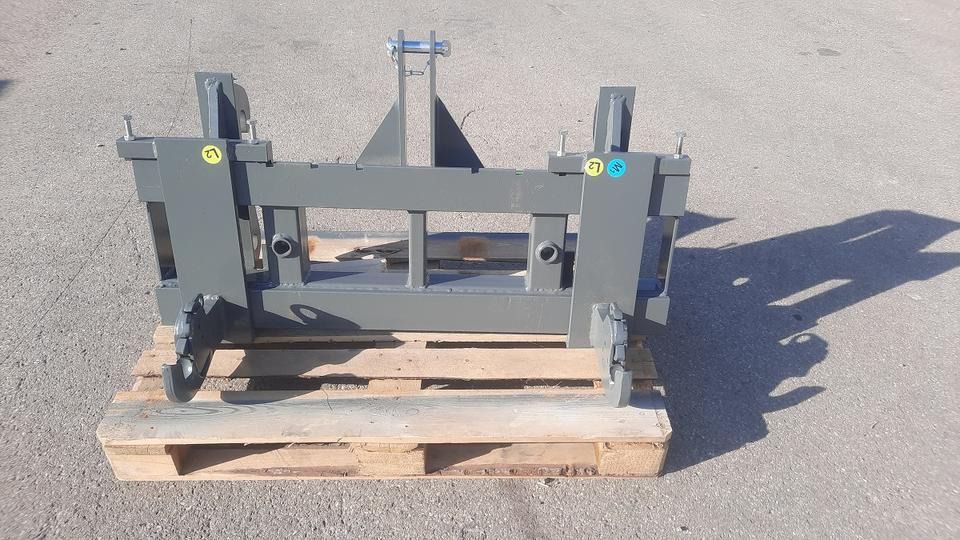 Adapter Volvo Cat Hoflader Radlader auf 3 Punkt Kat II Palettenga - Acoplamiento rápido: foto 1 Adapter Volvo Cat Hoflader Radlader auf 3 Punkt Kat II Palettenga - Acoplamiento rápido: foto 1