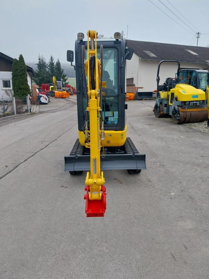 Minibagger Komatsu PC 16 Bagger Kettenbagger - Miniexcavadora: foto 2 Minibagger Komatsu PC 16 Bagger Kettenbagger - Miniexcavadora: foto 2