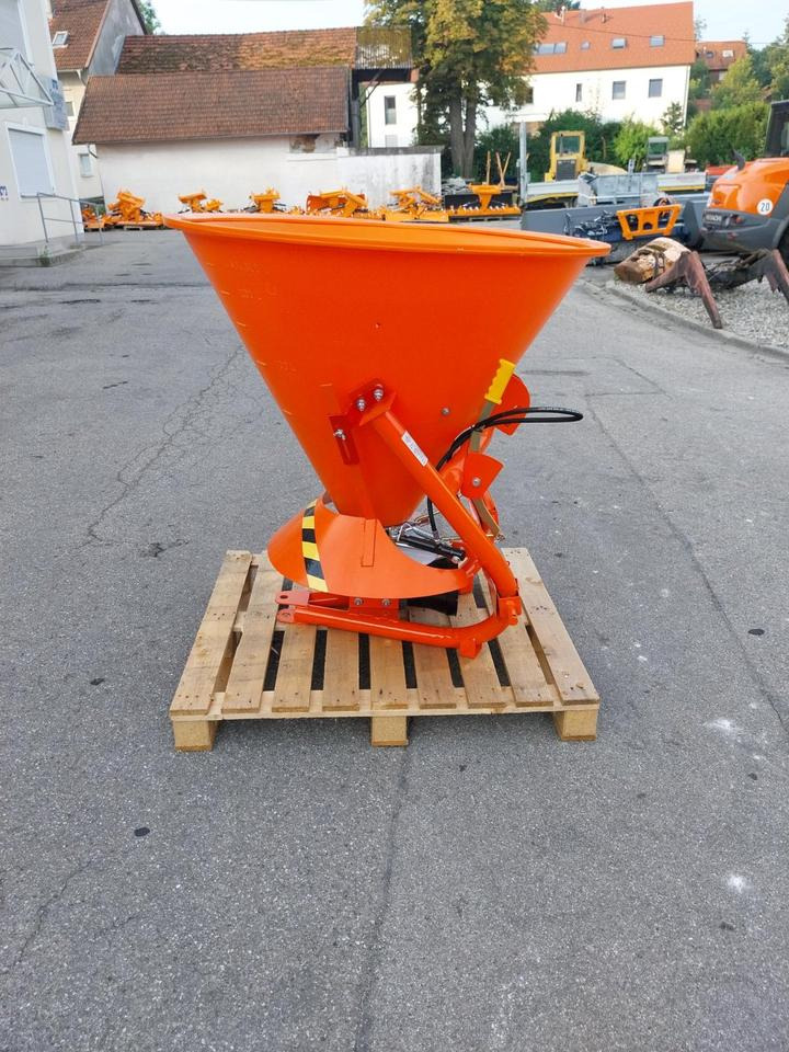 Salzstreuer 200l-500l Sand Splitt Schlepper Traktor Winterdienst - Esparcidor de sal: foto 2 Salzstreuer 200l-500l Sand Splitt Schlepper Traktor Winterdienst - Esparcidor de sal: foto 2
