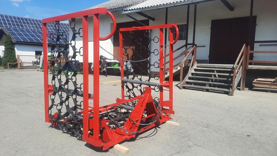 Neue Wiesenegge 6m hydraulisch Wiesenschleppe Fendt Schlepper - Rastra de cadenas: foto 1 Neue Wiesenegge 6m hydraulisch Wiesenschleppe Fendt Schlepper - Rastra de cadenas: foto 1