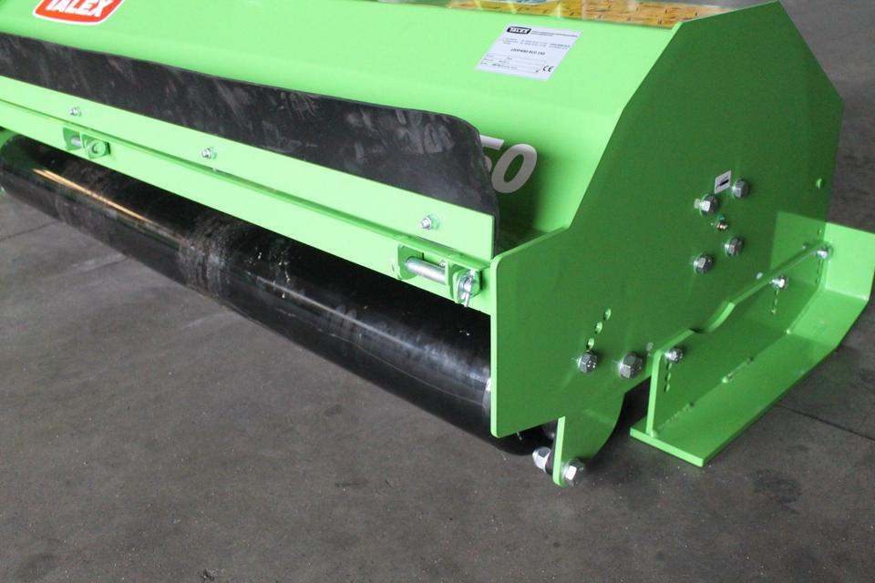 Neuer Mulcher, Schlegelmulcher Talex Eco 1,00-2,20m verfügbar - Desbrozadora de martillos: foto 4 Neuer Mulcher, Schlegelmulcher Talex Eco 1,00-2,20m verfügbar - Desbrozadora de martillos: foto 4