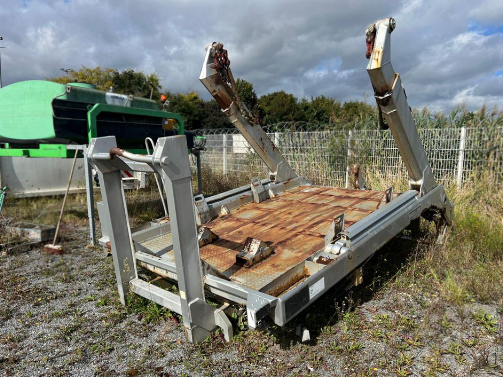 Abrollcontainer Abrollcont. als Meiller Absetzkipper - Multibasculante camión: foto 1 Abrollcontainer Abrollcont. als Meiller Absetzkipper - Multibasculante camión: foto 1