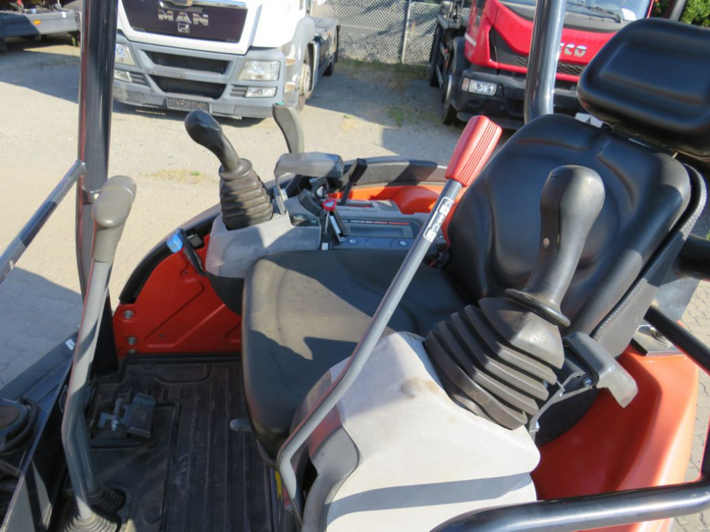 KUBOTA Minibagger U 20 - 3 Minibagger Kurzheck - Miniexcavadora: foto 5 KUBOTA Minibagger U 20 - 3 Minibagger Kurzheck - Miniexcavadora: foto 5