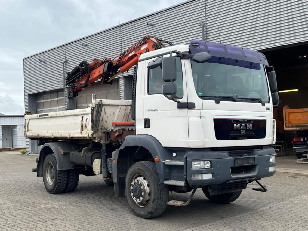 MAN TG-M 18.290 4x4 BB 2-Achs Allradkipper Kran Atlas 105+Funk - Volquete camión, Camión grúa: foto 5 MAN TG-M 18.290 4x4 BB 2-Achs Allradkipper Kran Atlas 105+Funk - Volquete camión, Camión grúa: foto 5