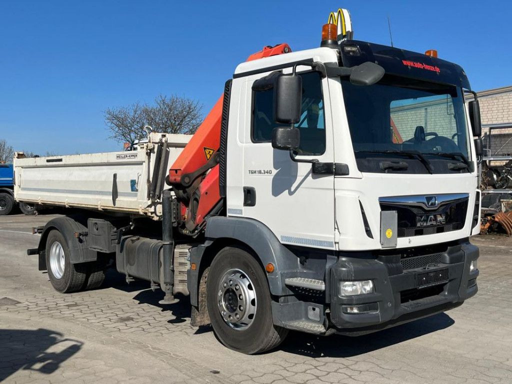 MAN TG-M 18.340 4x2 2-Achs Kipper Kran Palf. PK 130 - Volquete camión, Camión grúa: foto 2 MAN TG-M 18.340 4x2 2-Achs Kipper Kran Palf. PK 130 - Volquete camión, Camión grúa: foto 2