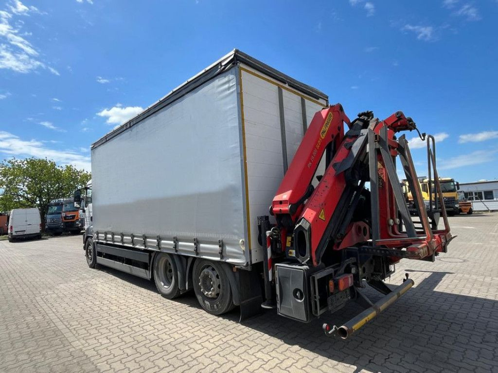 MAN TG-S 26.400 6x2-2 BL Pritsche Heckkran 5xhydr.Au - Camión grúa: foto 3 MAN TG-S 26.400 6x2-2 BL Pritsche Heckkran 5xhydr.Au - Camión grúa: foto 3