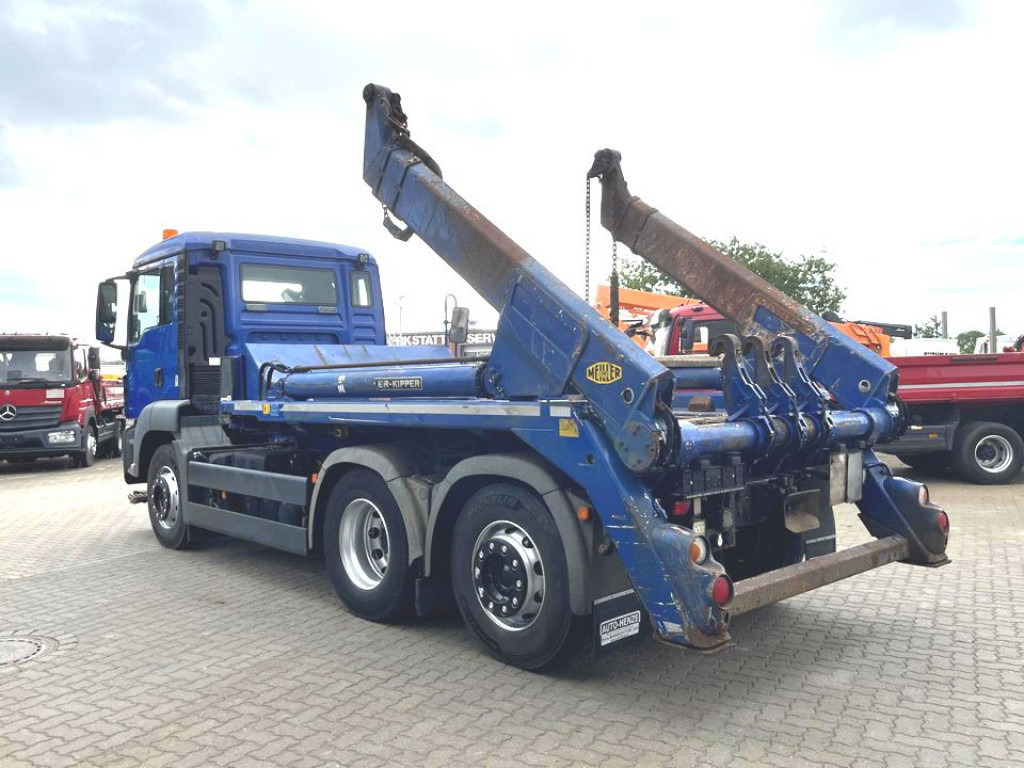 MAN TG-S 26.400 6x2 BL Absetzkipper Meiller Funk - Portacontenedor de cadenas camión: foto 5 MAN TG-S 26.400 6x2 BL Absetzkipper Meiller Funk - Portacontenedor de cadenas camión: foto 5