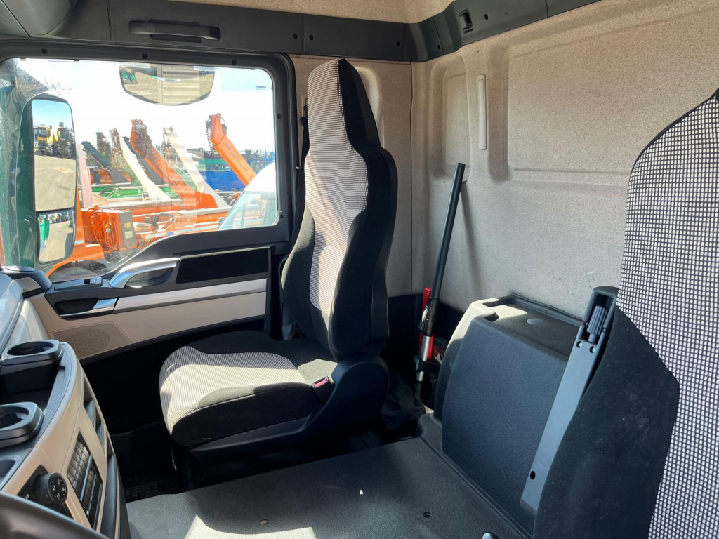 MAN TG-S 26.460 6x4 BB 3-Achs Kipper - Volquete camión: foto 4 MAN TG-S 26.460 6x4 BB 3-Achs Kipper - Volquete camión: foto 4