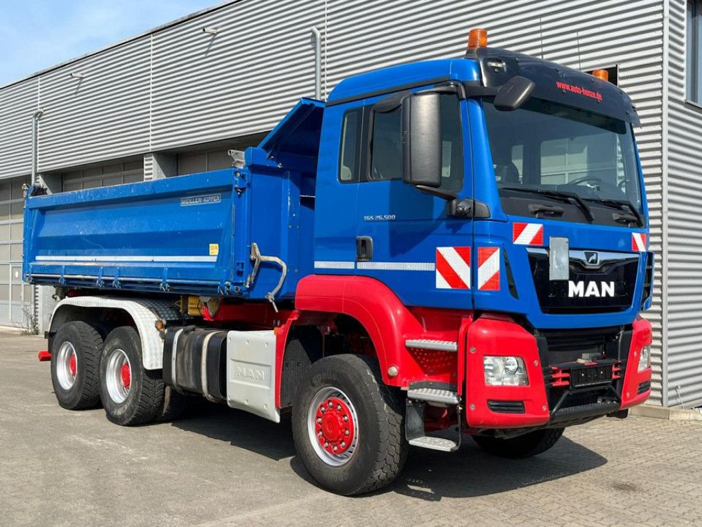 MAN TG-S 26.500 6x6 BB 3-Achs Allradkipper Bordmatik - Volquete camión: foto 2 MAN TG-S 26.500 6x6 BB 3-Achs Allradkipper Bordmatik - Volquete camión: foto 2