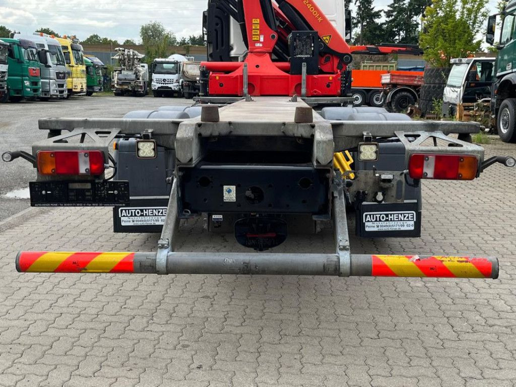 MAN TG-X 26.460 6x2-2 BL Pritsche Kran PK 24.001/Fun - Camión caja abierta, Camión grúa: foto 5 MAN TG-X 26.460 6x2-2 BL Pritsche Kran PK 24.001/Fun - Camión caja abierta, Camión grúa: foto 5
