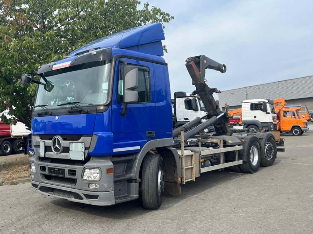 MERCEDES-BENZ Actros 2541 L6x2 Abrollkipper Meiller Schub Knick - Multibasculante camión: foto 1 MERCEDES-BENZ Actros 2541 L6x2 Abrollkipper Meiller Schub Knick - Multibasculante camión: foto 1