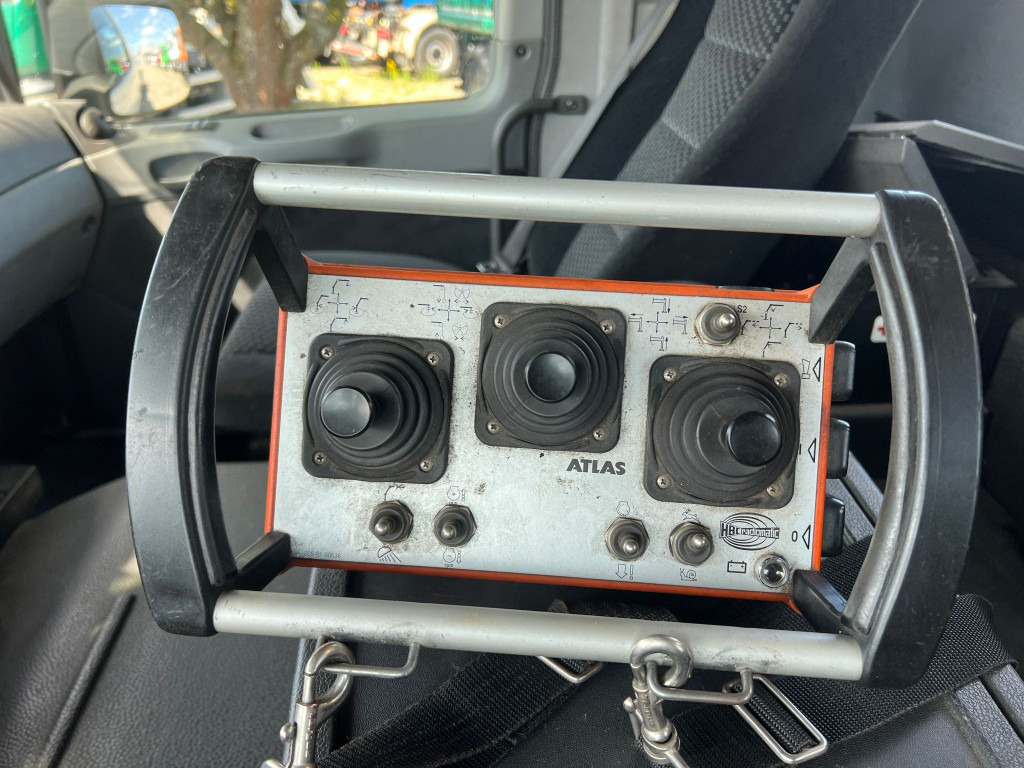 MERCEDES-BENZ Actros 2541 L6x2 Abrollkipper mit Kran Funk+Greiferst - Multibasculante camión, Camión grúa: foto 2 MERCEDES-BENZ Actros 2541 L6x2 Abrollkipper mit Kran Funk+Greiferst - Multibasculante camión, Camión grúa: foto 2