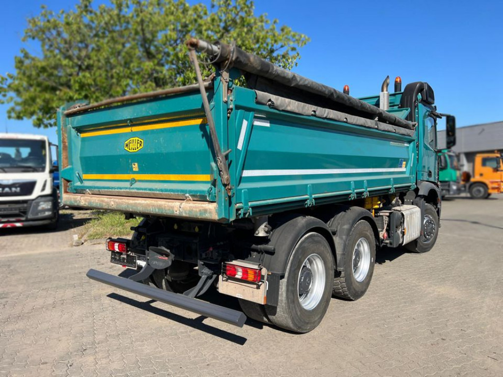 MERCEDES-BENZ Arocs 2636 6x6 HAD 3-Achs Allradkipper Meiller - Volquete camión: foto 4 MERCEDES-BENZ Arocs 2636 6x6 HAD 3-Achs Allradkipper Meiller - Volquete camión: foto 4