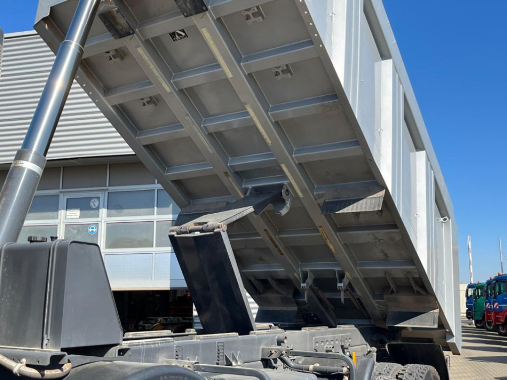 MERCEDES-BENZ Arocs 4153 8x6 4 Achs Muldenkipper Meiller - Volquete camión: foto 2 MERCEDES-BENZ Arocs 4153 8x6 4 Achs Muldenkipper Meiller - Volquete camión: foto 2