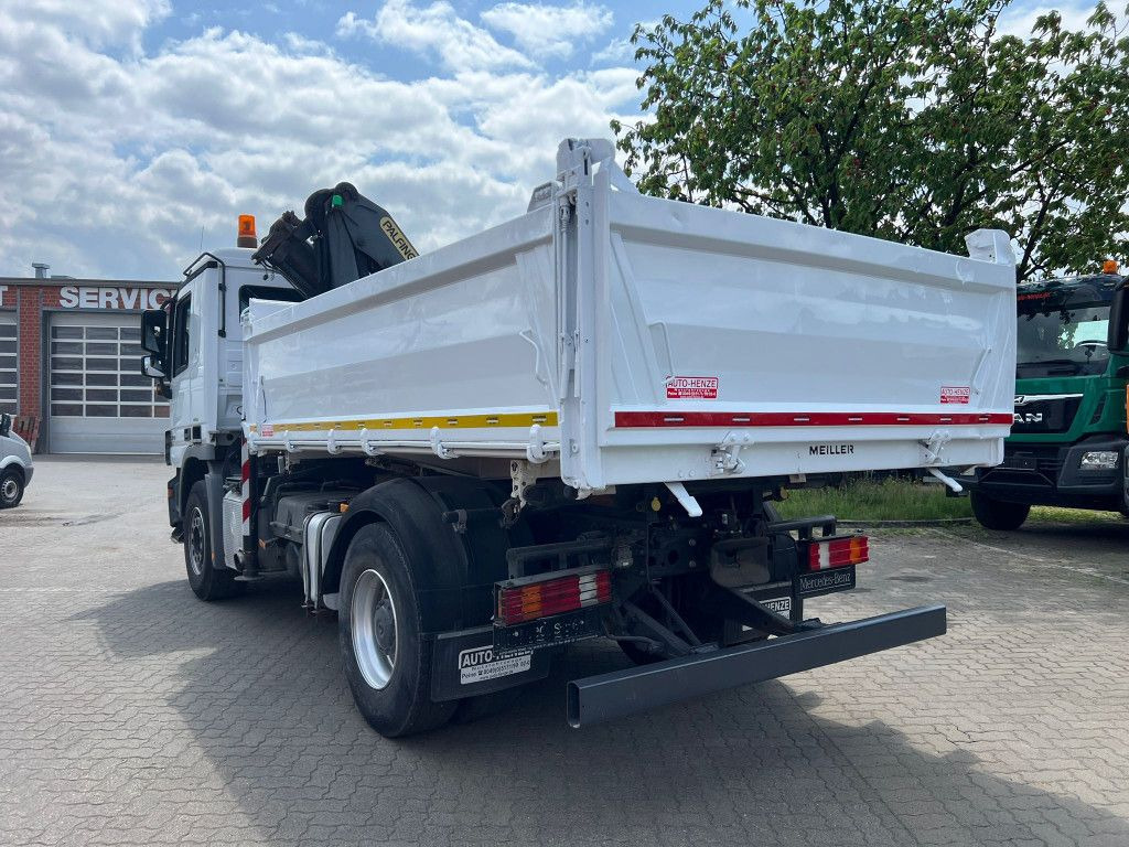 Mercedes-Benz Actros 1841 K 2-Achs Kipper Kran Funk/2xhydr+Gre Mercedes-Benz Actros 1841 K 2-Achs Kipper Kran Funk/2xhydr+Gre - Volquete camión, Camión grúa: foto 4 Mercedes-Benz Actros 1841 K 2-Achs Kipper Kran Funk/2xhydr+Gre Mercedes-Benz Actros 1841 K 2-Achs Kipper Kran Funk/2xhydr+Gre - Volquete camión, Camión grúa: foto 4