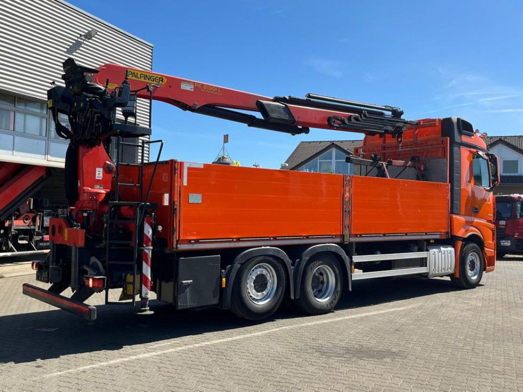 Mercedes-Benz Actros 2648 L 6x2 Pritsche Heckkran 3xhydr.Aussc - Camión caja abierta, Camión grúa: foto 4 Mercedes-Benz Actros 2648 L 6x2 Pritsche Heckkran 3xhydr.Aussc - Camión caja abierta, Camión grúa: foto 4