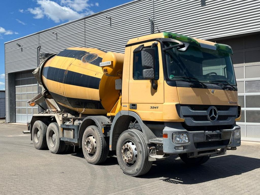 Mercedes-Benz Actros 3241 B 8x4 Betonmischer Liebherr, Deutsc - Multibasculante camión: foto 2 Mercedes-Benz Actros 3241 B 8x4 Betonmischer Liebherr, Deutsc - Multibasculante camión: foto 2