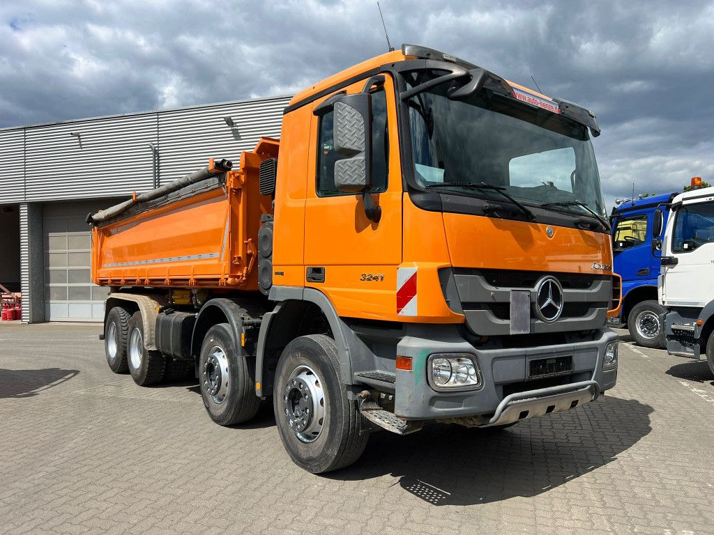 Mercedes-Benz Actros 3241 K 8x4 4-Achs Kipper Meiller Deutsch - Volquete camión: foto 2 Mercedes-Benz Actros 3241 K 8x4 4-Achs Kipper Meiller Deutsch - Volquete camión: foto 2