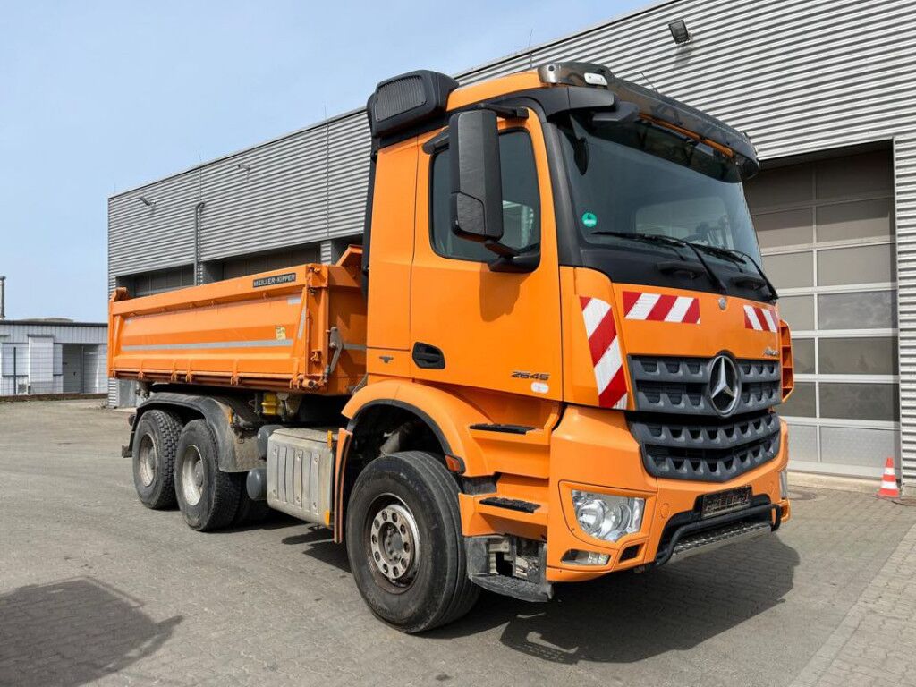 Mercedes-Benz Arocs 3-Achs Kipper 2645 K 6x4 Meiller Bordmatik - Volquete camión: foto 2 Mercedes-Benz Arocs 3-Achs Kipper 2645 K 6x4 Meiller Bordmatik - Volquete camión: foto 2