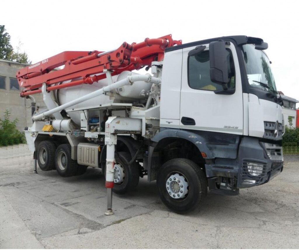 Mercedes-Benz Arocs Pumi 3243 8x4 Putzmeister deutsch top - Bomba de hormigón: foto 3 Mercedes-Benz Arocs Pumi 3243 8x4 Putzmeister deutsch top - Bomba de hormigón: foto 3
