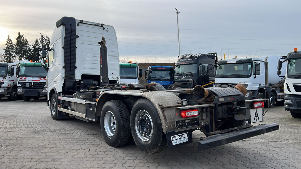 Multibasculante camión VOLVO (S) Truck FH 500 6x2 Abrollkipper Funkfernbedienung: foto 9 Multibasculante camión VOLVO (S) Truck FH 500 6x2 Abrollkipper Funkfernbedienung: foto 9