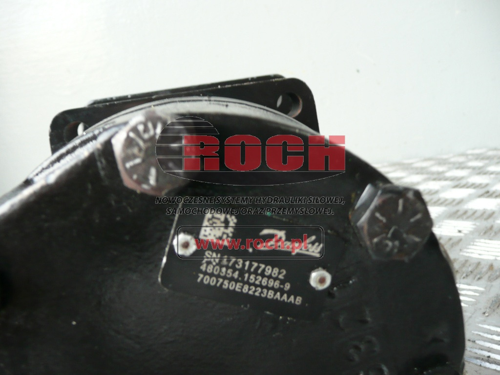DANFOSS 700750E8223BAAAB 480354.152696-9 - Motor hidráulico: foto 1 DANFOSS 700750E8223BAAAB 480354.152696-9 - Motor hidráulico: foto 1