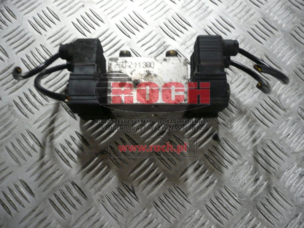 + PARKER 760211300 + 851005 12VDC - 2 SEKCYJNY - Válvula hidráulica: foto 2 + PARKER 760211300 + 851005 12VDC - 2 SEKCYJNY - Válvula hidráulica: foto 2